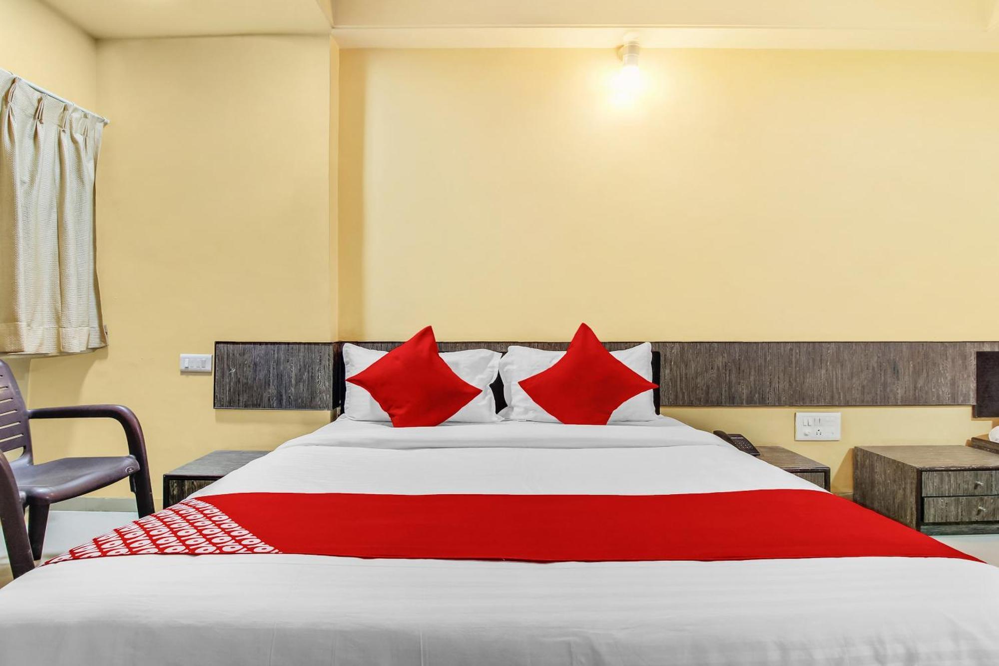 Hotel O Priyanka Residency Solapur Exterior foto
