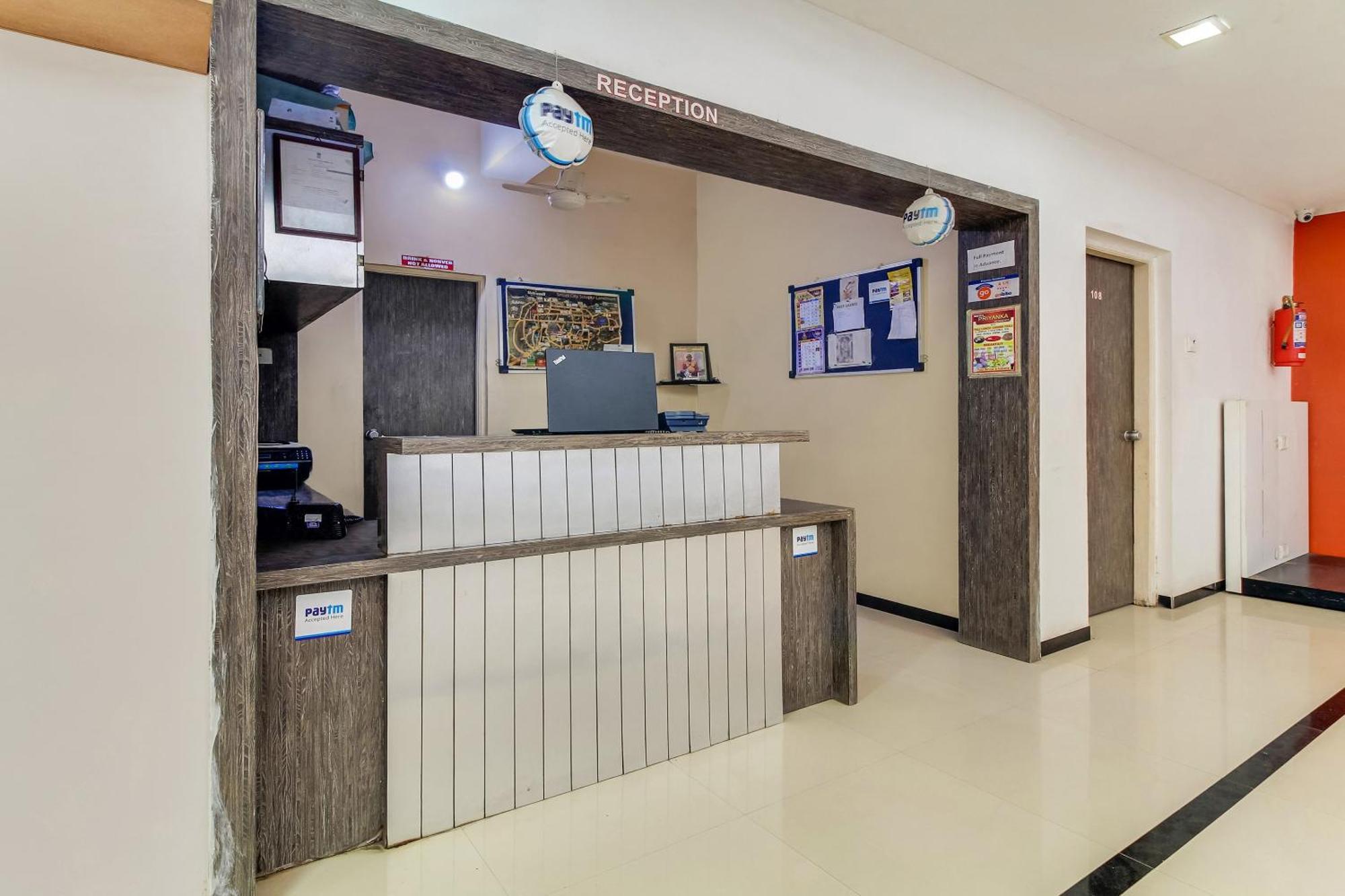 Hotel O Priyanka Residency Solapur Exterior foto